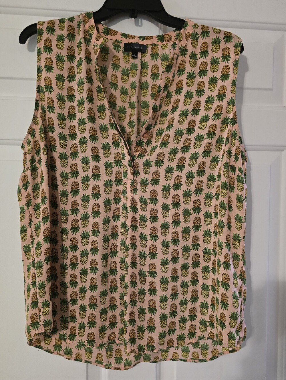 The Limited Pineapple Print Sleeveless Blouse - Pink